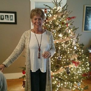 Meet your Posher, Sandy